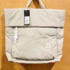 adidas ベージュ トートバッグ