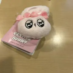 エスターバニー　マスコットバッジ