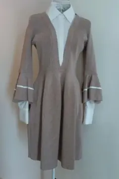 【極美品】リリーブラウン　ドッキングニットワンピース　ベージュ