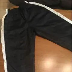 パンツ スボンシャカシャカ