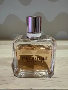GIVENCHY IRRESISTIBLE オーデトワレ 50ml - メルカリ