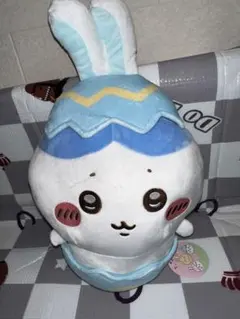 圧縮なし！ ちいかわ そろそろイースターなBIGぬいぐるみ ハチワレ