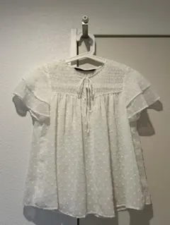 ZARAホワイト ドット柄 フリル付き 半袖シャツ