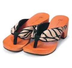 Item thumbnail for item befa9d55-c8d6-4232-877f-07b299d19970