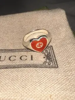 GUCCI リング　ハートの指輪
