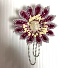 【ハンドメイド】つまみ細工　コサージュ　ヘアピン・ヘアクリップ