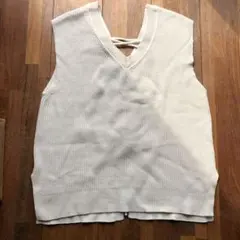 リブ編みリボン付きベスト