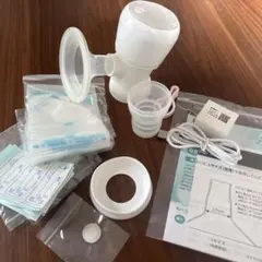 【中古・清掃済】ピジョン 電動さく乳器（付属品多数）／授乳・搾乳ケア用品
