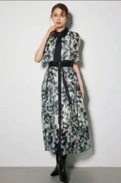rienda ワイドプリーツネクタイセットワンピース
