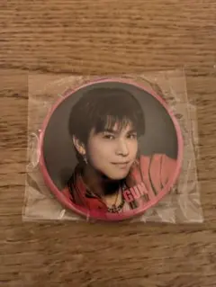JSB FOREVER ONE 岩田剛典 缶バッジ値下げしましたのサムネイル
