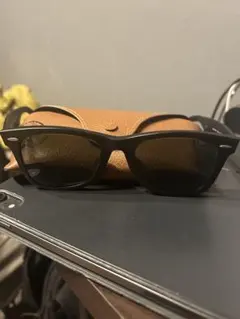 Item thumbnail for item 72dd978d-2b89-41a1-8392-c3f76e14f816