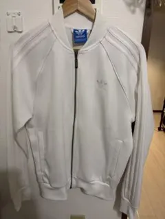 アディダス　ジャケット