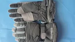 キッズ　XERES グレー グローブ Thinsulate