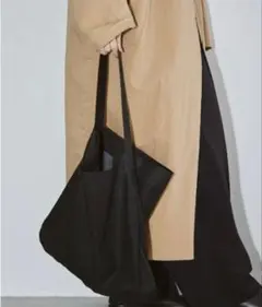 美品】Firsthand レザーリボンマルシェ 防水 ショルダーバッグ 黒 