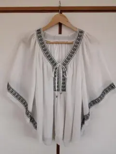 【XL】INGNI 刺繍入りホワイト五分袖ブラウス