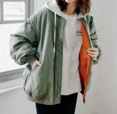 本日限定価格。チャオパニックティピー　袖取り外し可　ユニセックスMA1 カーキ