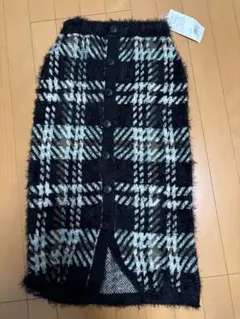 新品タグ付きタイトスカートs AZUL 冬、春