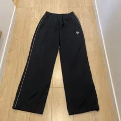 DESCENTE ジャージブラックのサムネイル