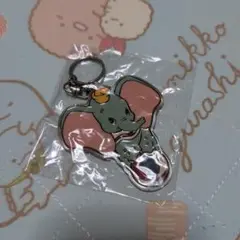 TDL ダンボ キーホルダー ＆ ブローチ