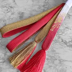 絹 帯締め☆高麗組 平組 濃桃色(ピンク)×白×金糸 藤の花柄 グラデ 組紐