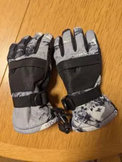 スキー用グローブ　幼児向けサイズ