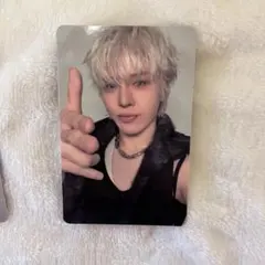 Item thumbnail for item d5bdb987-2bd4-4f4f-86c0-ae5ffbc12237