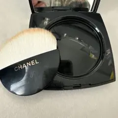 CHANEL フェイスパウダーのサムネイル