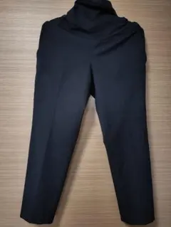 ユニクロ　スマートアンクルマタニティパンツ　Mサイズ