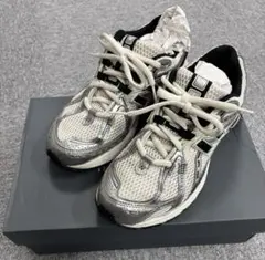 New Balance M1906RERホワイト/シルバー27cm