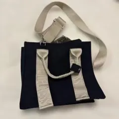 ZARAキャンバス ショルダーバッグ ブラックのサムネイル