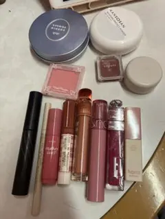 Dior＆プチプラ コスメ まとめ売り リップ パウダーのサムネイル