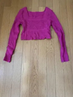 スクエアネック ニット 長袖