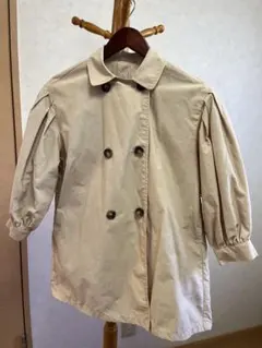 【値下げ】ZARA ベージュ トレンチコート 128cmのサムネイル