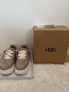 UGG W ASTROMEL 厚底スニーカー 23cm
