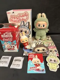 POP MART ラブブ マカロン 緑・コカコーラ フィギュア ２点セット