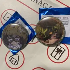 鬼滅　妓夫太郎キャラクター缶バッジ2個セット