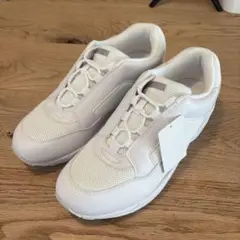 KAZEN（カゼン）ホワイト スニーカー MX135 エア・ヒモタイプ