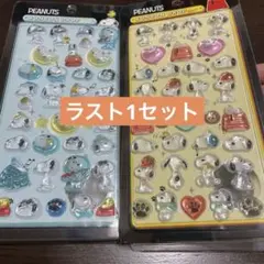 PEANUTS スヌーピー シール　2枚セット