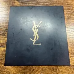 イヴ・サンローラン セッティングパウダー ユニヴァーサル フェイスパウダー