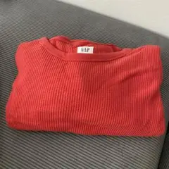 GAP 赤 リブTシャツ