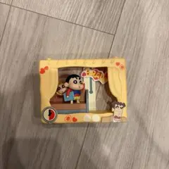 POPMART クレヨンしんちゃん フィギュア
