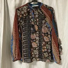 花柄ブラウス長袖