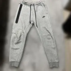 NIKE テックフリース （Tech Fleece Pants） GRAY