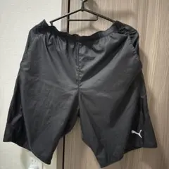 PUMA ブラック ショートパンツ Mサイズ