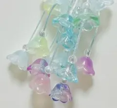 花形ガラスビーズストラップ ハンドメイド 鈴蘭 スマホストラップ