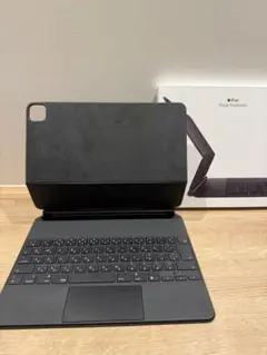 Apple MagicKeyboard 12.9インチ用　 第5世代　ブラック Apple（アップル） 12.9インチiPad Pro（第5世代）用Magic