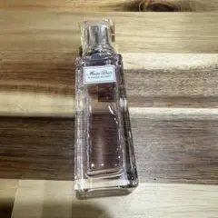 ミスディオールブルーミングブーケ　ロールオンフレグランス　オードゥトワレ20ml