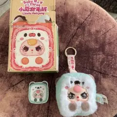 Baby Three 麻雀モチーフぬいぐるみキーホルダー（北）です。