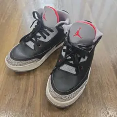 Jordan キッズスニーカー ブラック/グレー/レッド　21.０センチ