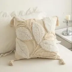 北欧風クッションカバー タッセル フリンジ リーフ 葉柄 ナチュラル ボヘミアン